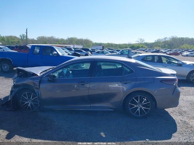 2022 TOYOTA CAMRY 14