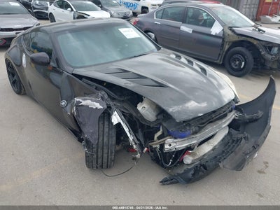 NISSAN 370Z