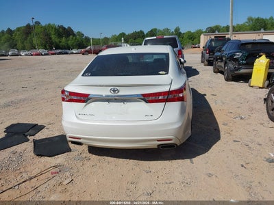 2015 TOYOTA AVALON 16