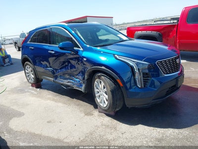 CADILLAC XT4