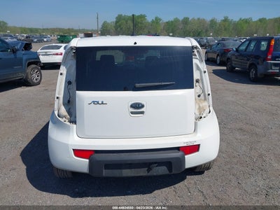 2011 KIA SOUL +