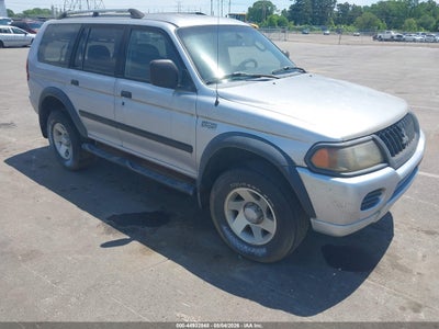 2004 Mitsubishi Montero Sport