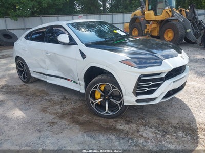 2020 Lamborghini Urus