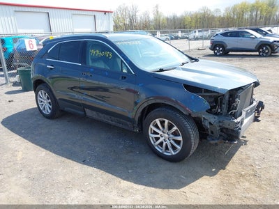 CADILLAC XT4