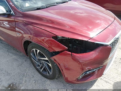 INFINITI QX30