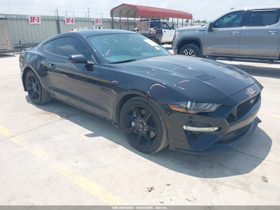 FORD MUSTANG