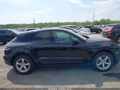 2019 PORSCHE MACAN 13