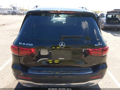 2023 MERCEDES-BENZ GLB 250 16