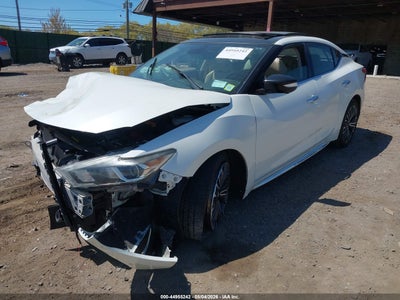 NISSAN MAXIMA