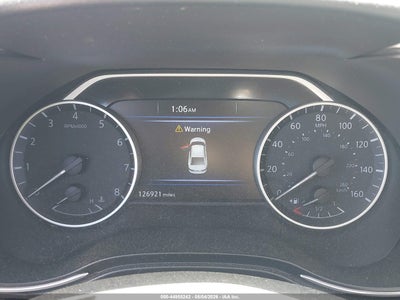 NISSAN MAXIMA