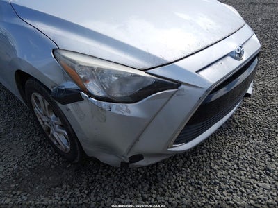 TOYOTA YARIS IA