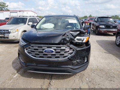 2021 FORD EDGE 13