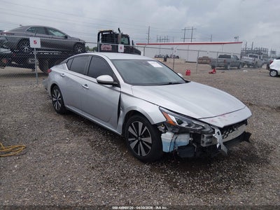 2022 Nissan Altima