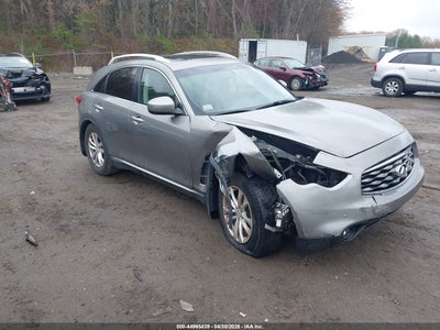 INFINITI FX35