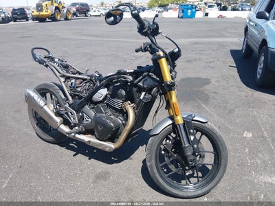 TRIUMPH MOTORCYCLE