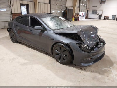 TESLA MODEL