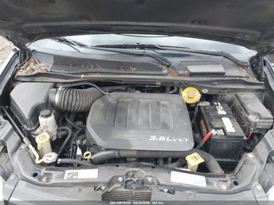 CHRYSLER TOWN & COUNTRY