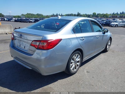 SUBARU LEGACY