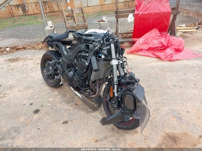 KAWASAKI ZX1002