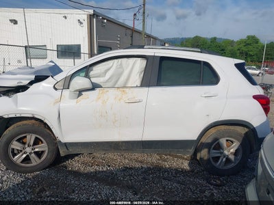CHEVROLET TRAX