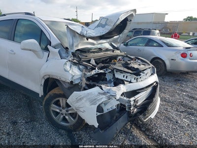 CHEVROLET TRAX