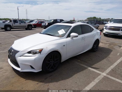 LEXUS IS 200T