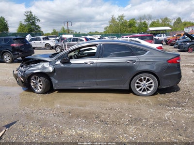 2020 FORD FUSION 13