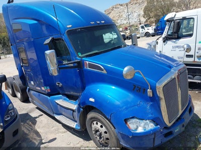 1XKYD49X5GJ479698 KENWORTH CONSTRUCTION Photo 1
