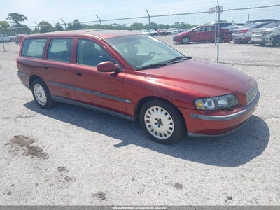 VOLVO V70