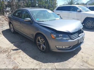 2013 VOLKSWAGEN PASSAT 2.0L TDI SEL PREMIUM