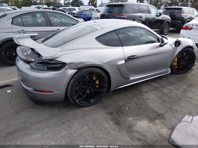 PORSCHE 718 CAYMAN