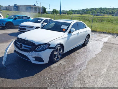 MERCEDES-BENZ E 300