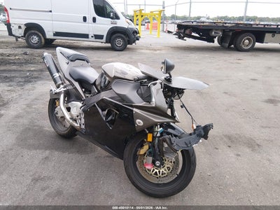 2003 Honda Cbr900