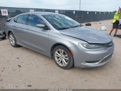 CHRYSLER 200