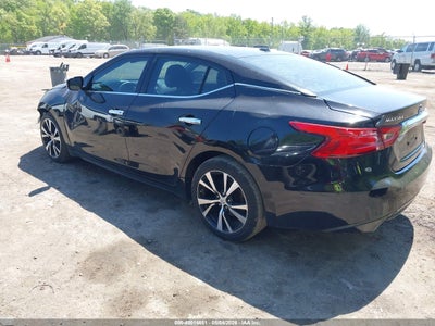 NISSAN MAXIMA