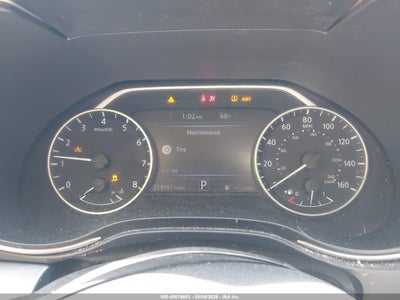NISSAN MAXIMA