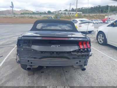 FORD MUSTANG