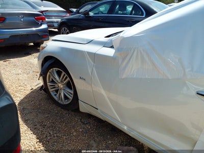 INFINITI Q50