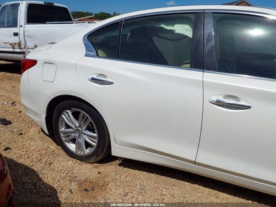 INFINITI Q50