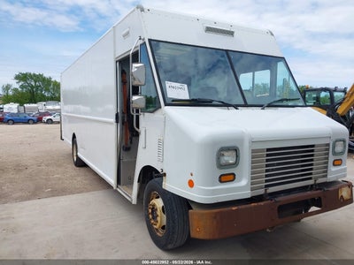 2014 Ford F-59 Commercial Stripped