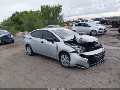NISSAN VERSA