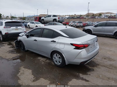NISSAN VERSA