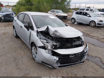 NISSAN VERSA