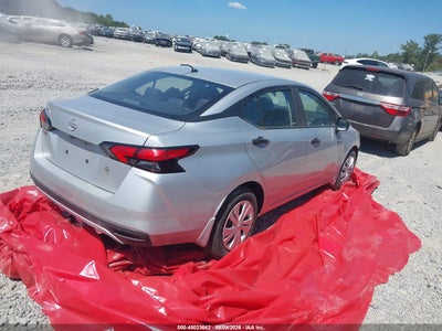 NISSAN VERSA