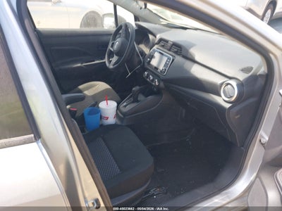 NISSAN VERSA