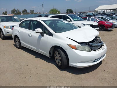 2012 Honda Civic 1.8 Lx white Lot 111045024911 Vin 19XFB2F53CE353024