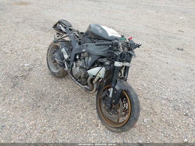 KAWASAKI ZX636