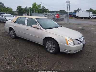 CADILLAC DTS