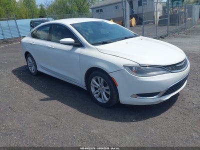 CHRYSLER 200