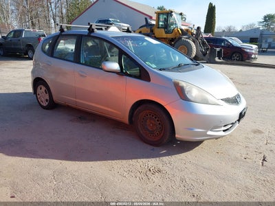 2012 Honda Fit 1.5 silver Lot 111045035312 Vin JHMGE8G37CC002506